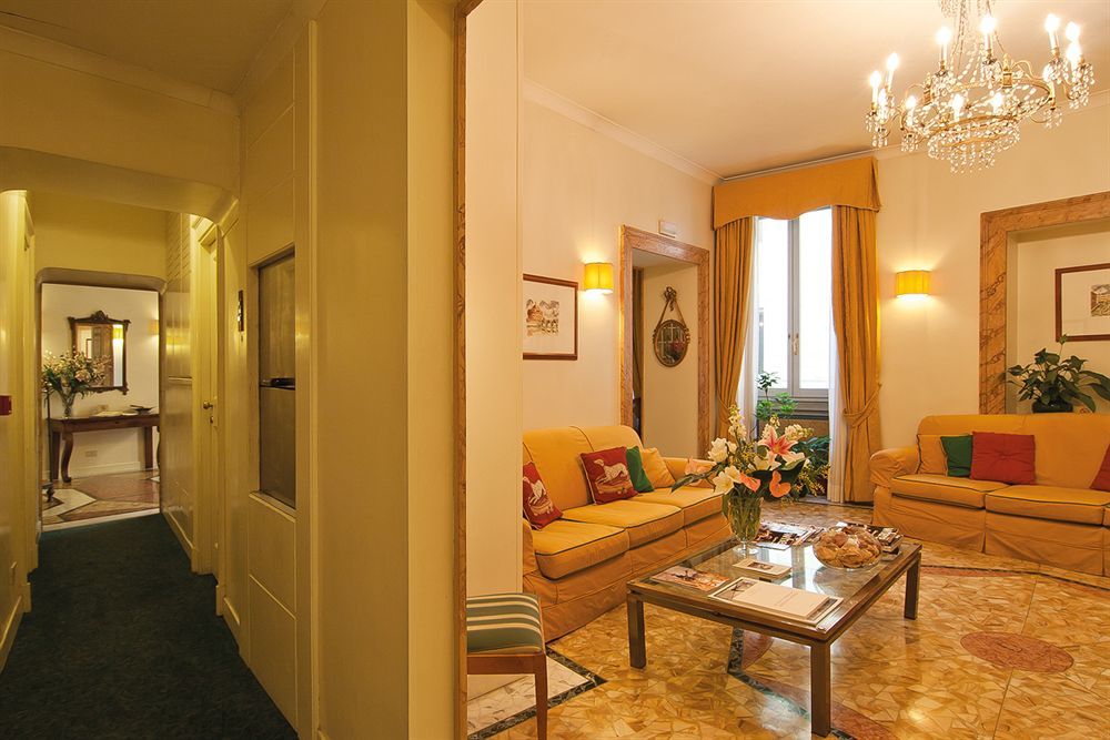 Hotel Fontanella Borghese Roma Esterno foto